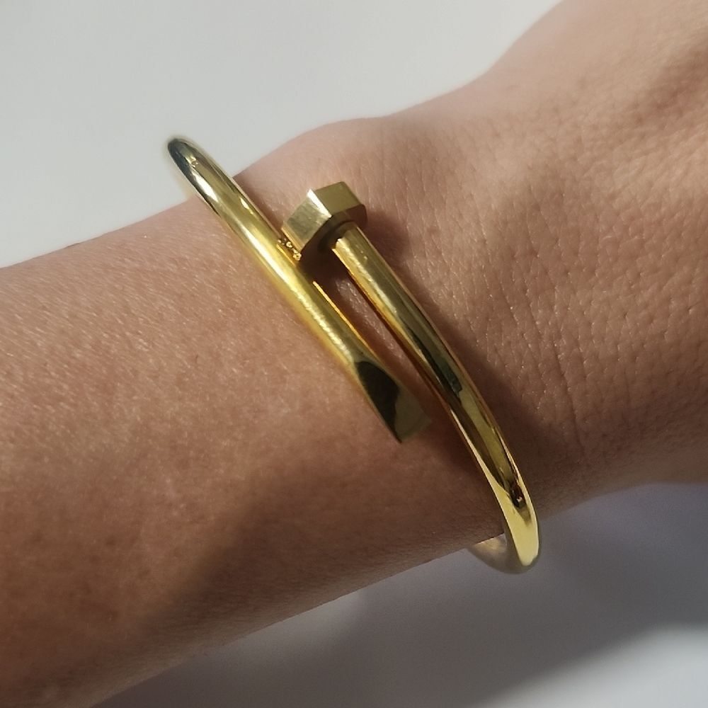 18k Gold Plated Sahira Axel Nail Bracelet